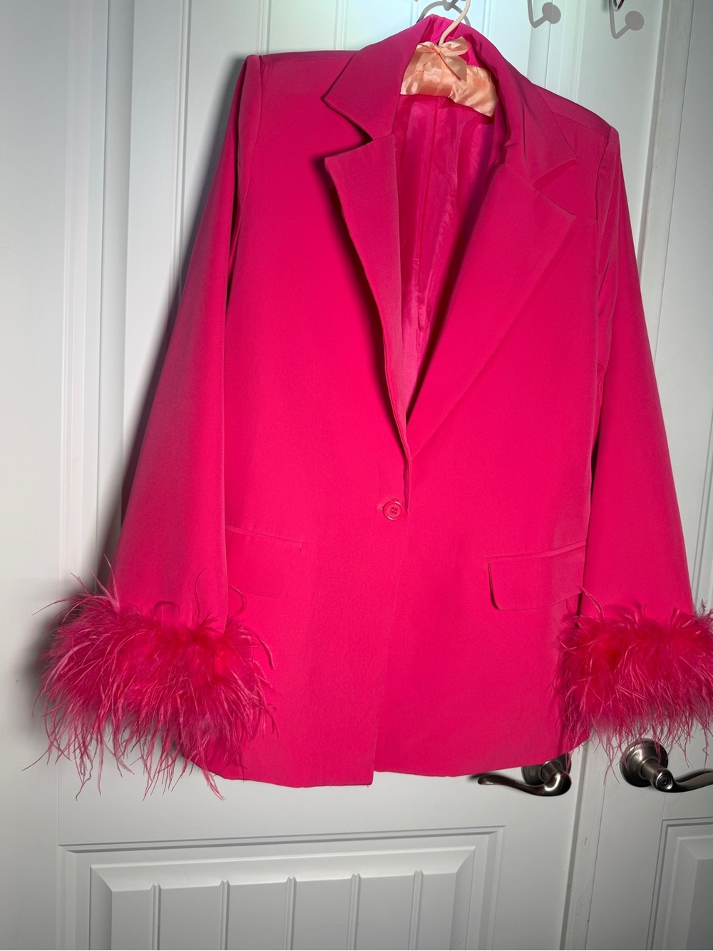 Peppermayo Shake it Off Hot Pink Feather Trim oversized Blazer - Picture 3 of 9